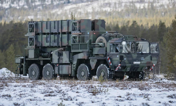Xe bệ phóng thuộc tổ hợp Patriot của Đức. Ảnh: BQP Đức.