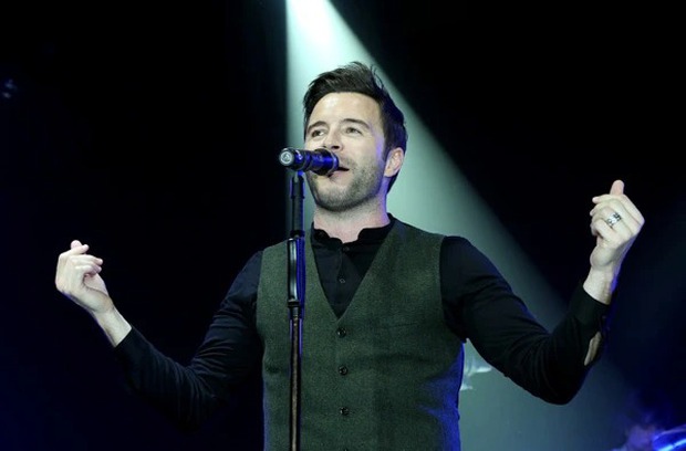 Shane Filan (Westlife): Vực dậy từ cú sốc phá sản 536 tỷ đồng đến hành trình âm nhạc bền bỉ - Ảnh 9.