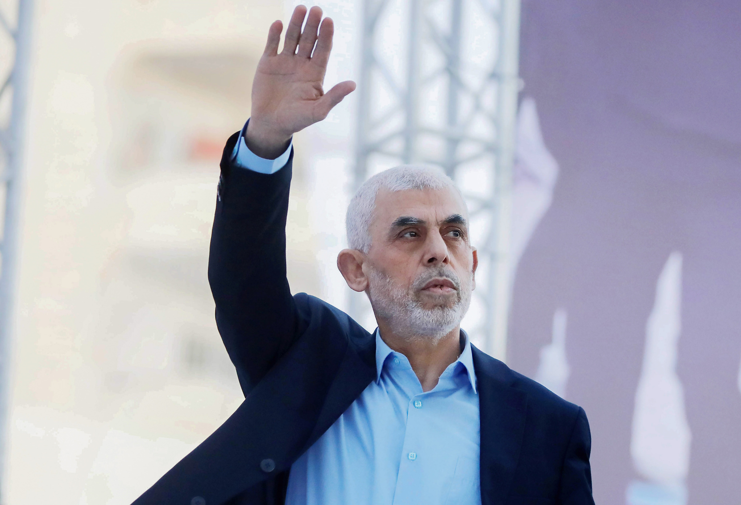 Thủ lĩnh Hamas Yahya Sinwar tại lễ kỷ niệm Ngày Quốc tế Quds ở Dải Gaza ngày 14/4. Ảnh: Reuters