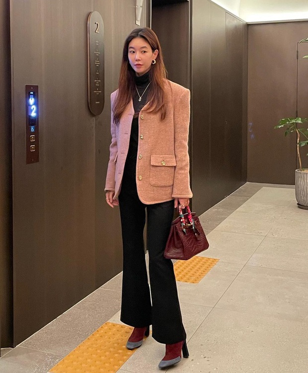 Fashion blogger Hàn Quốc gợi ý 10 cách diện đồ vải tweed trẻ trung - Ảnh 10.
