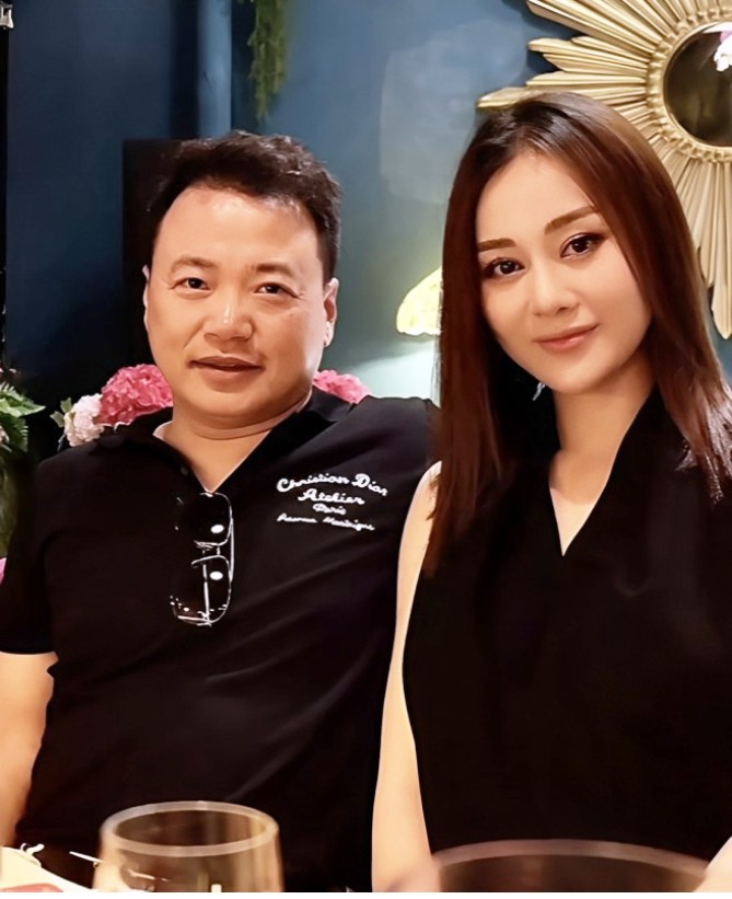 Phương Oanh tăng cân vùn vụt khi mang thai đôi, gương mặt tròn xoe phải làm 1 điều hiếm thấy - 5