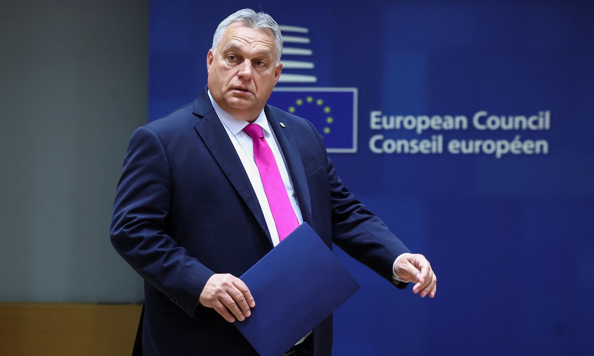 Thủ tướng Hungary Viktor Orban tham dự hội nghị thượng đỉnh các lãnh đạo EU tại Brussels, Bỉ, hồi tháng 10. Ảnh: Reuters