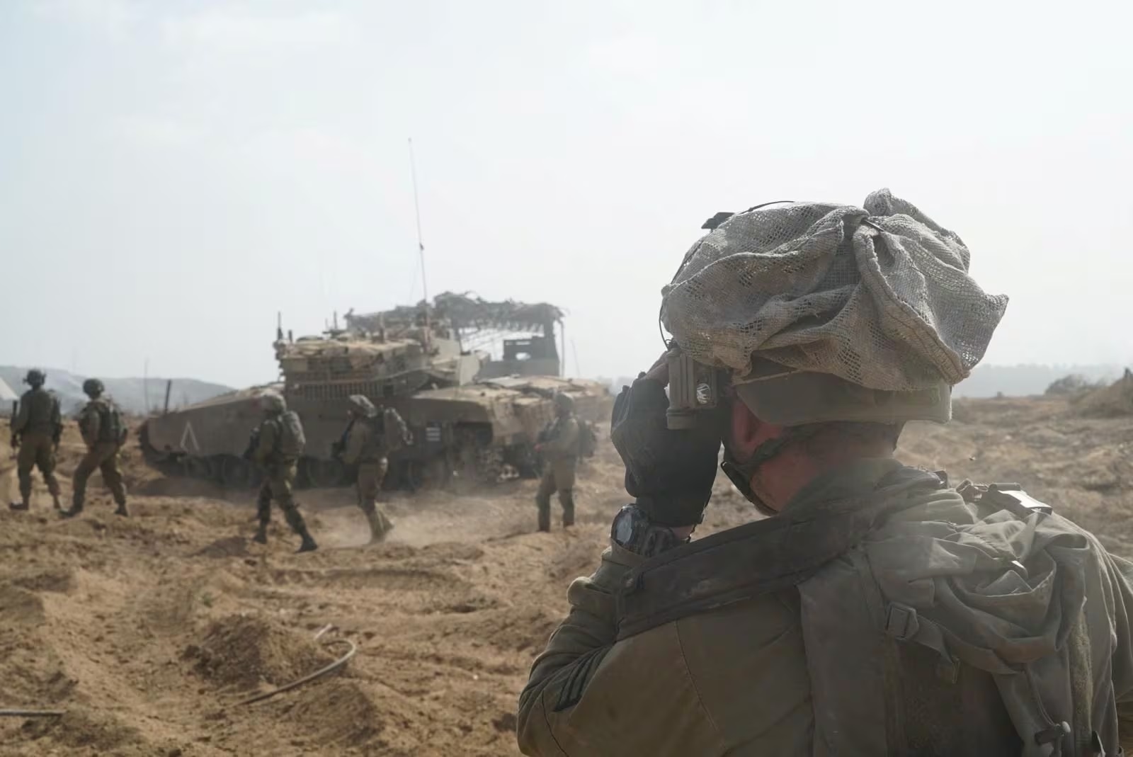 Lính Israel tác chiến ở Dải Gaza trong ảnh công bố ngày 8/11. Ảnh: Reuters