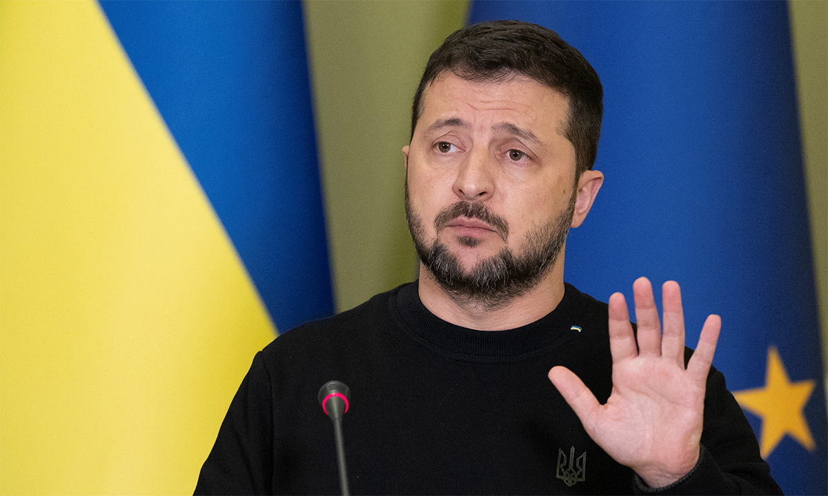 Tổng thống Ukraine Volodymyr Zelensky trong cuộc họp báo tại Kiev ngày 4/11. Ảnh: Reuters