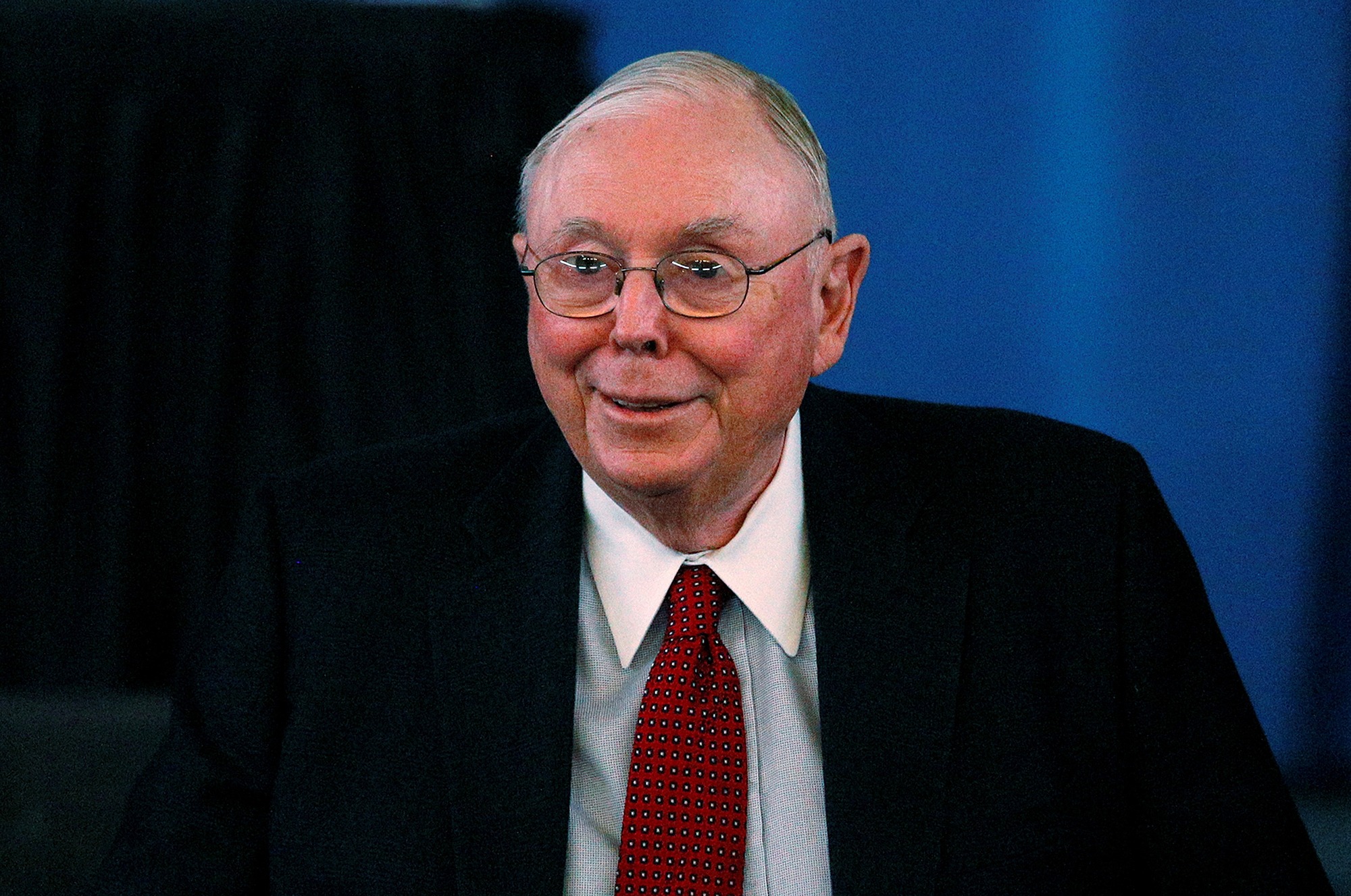 Charlie Munger là cánh tay phải của Warren Buffett. Ảnh: Reuters