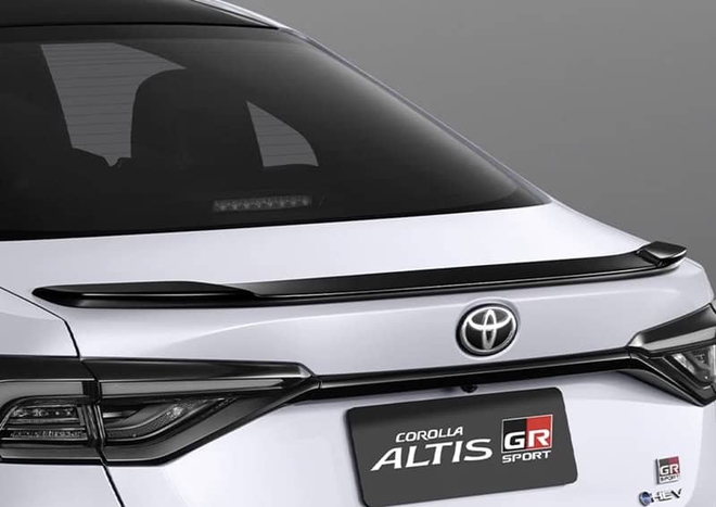 Toyota Corolla Altis 2024 về Việt Nam dễ gây chú ý: Bản HEV có điểm giống Camry, bản thể thao nâng cấp cạnh tranh Civic RS- Ảnh 6.