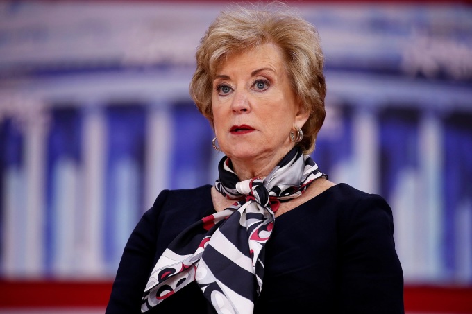 Linda McMahon khi còn giữ chức giám đốc Cơ quan Quản lý Doanh nghiệp Nhỏ (SBA), phát biểu tại hội nghị chính trị bảo thủ ở Maryland vào tháng 2/2018. Ảnh: Reuters