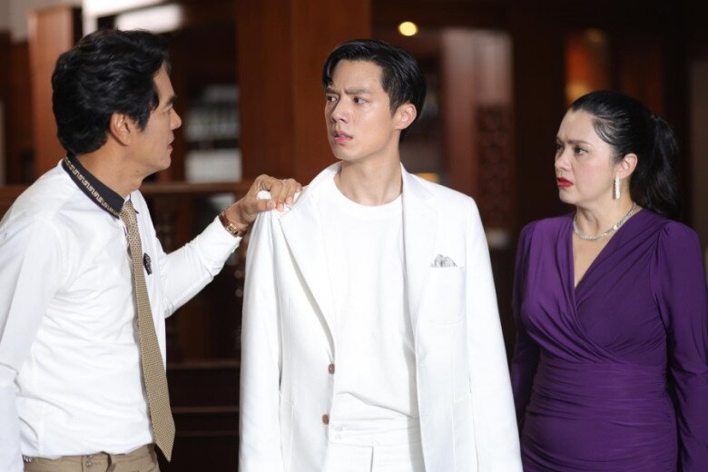 Bố mẹ vợ luôn thúc giục tôi chuyện tái hôn. (Ảnh minh họa)