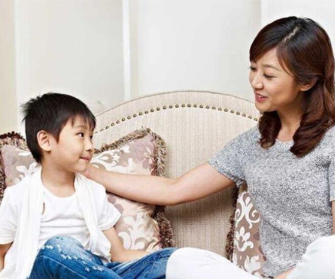 Mẹ đã dạy tôi phải học tập chăm chỉ để có công việc tốt, kiếm được nhiều tiền để cho vợ con có chỗ dựa. (Ảnh minh họa)