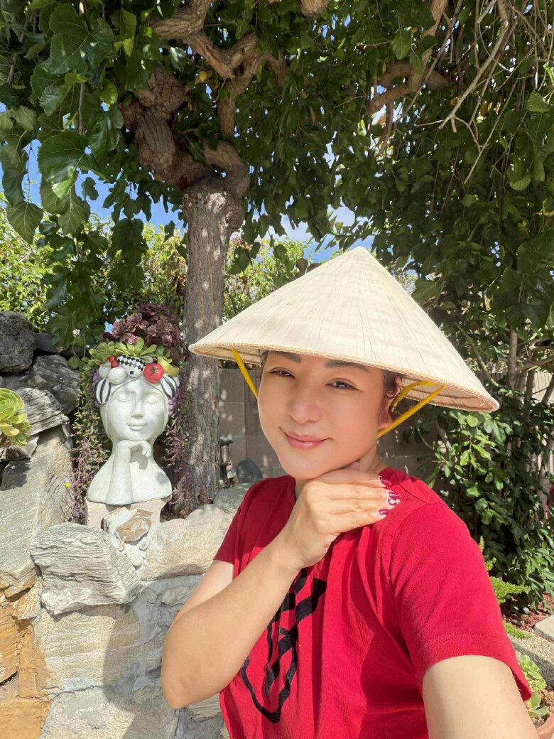 Vườn tuyệt đẹp trong biệt thự 30 tỷ của danh hài Thúy Nga: Ngập tràn sen đá, trái cây lúc lỉu trên đầu - 29