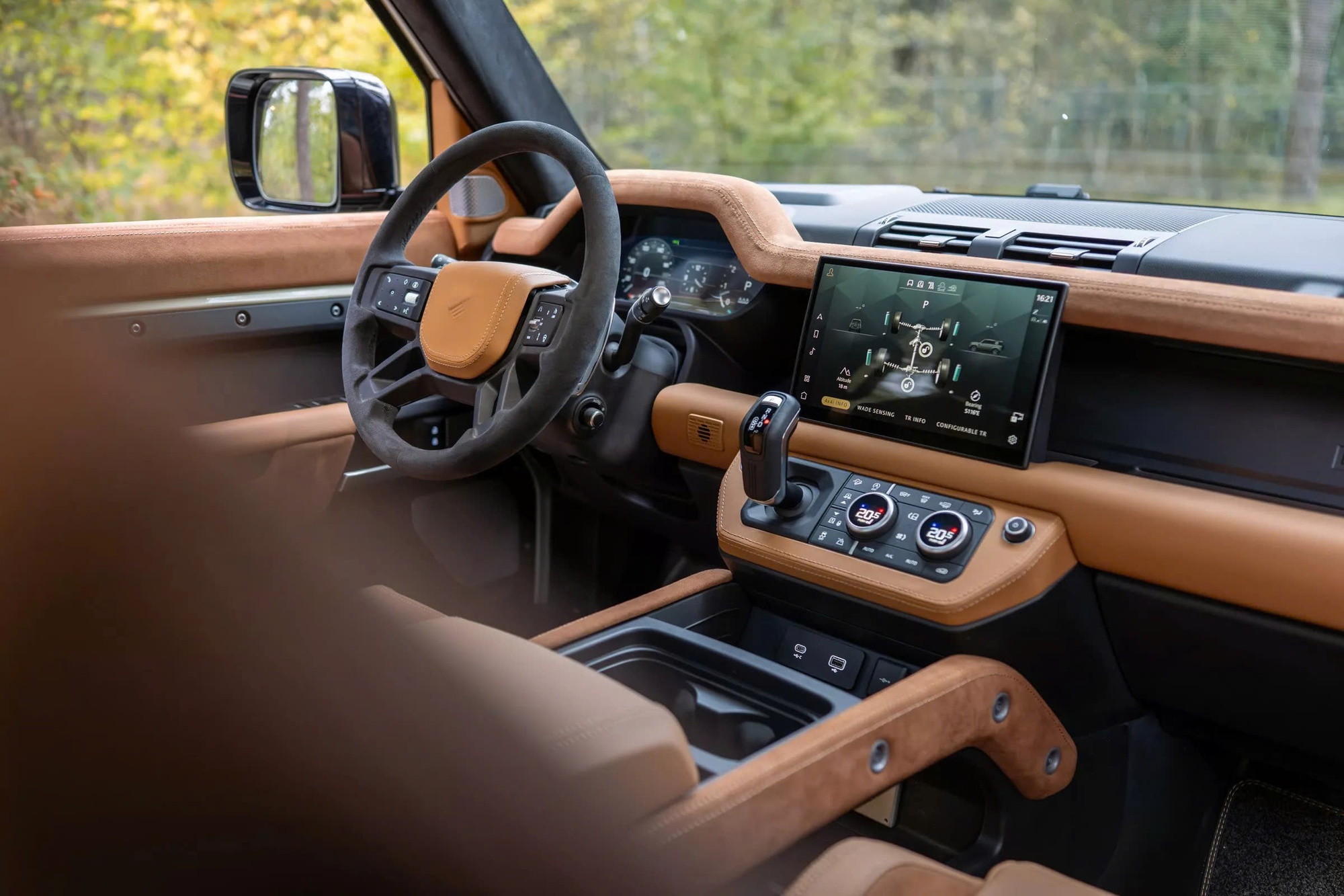 Defender bán tải đầu tiên trên thế giới: Riêng tiền độ gần bằng mua xe mới, mất 2-3 tháng để hoàn thành- Ảnh 10.