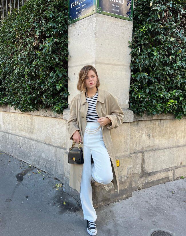 Mùa lạnh đón đầu xu hướng diện quần trắng nhờ 4 công thức này, hội chị em vừa mặc ấm lại trẻ trung hơn tuổi  - 1