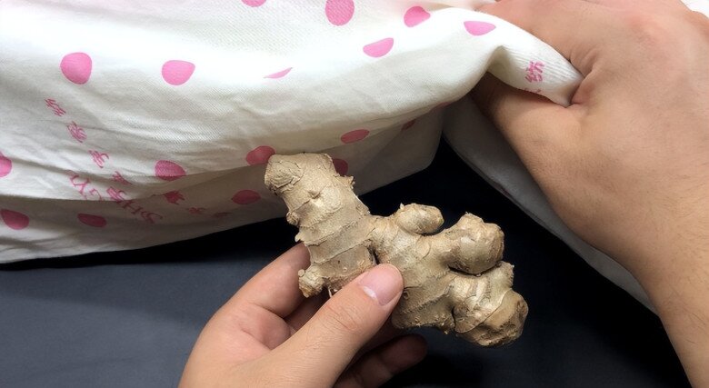 Nhiều người đặt một củ gừng dưới gối mỗi tối trước khi đi ngủ, không ngờ hiệu quả lại tuyệt vời đến vậy - 3