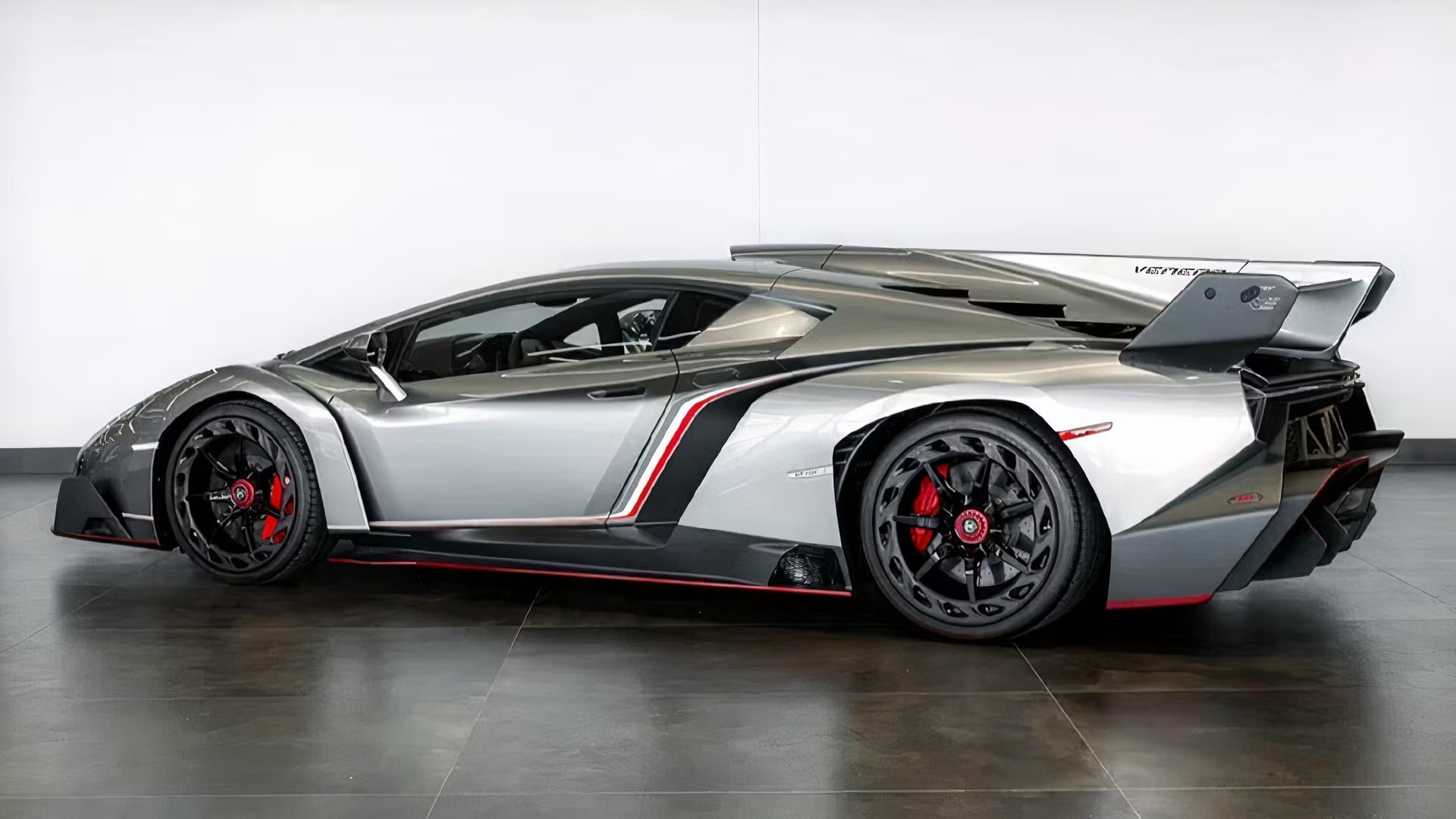 Chơi siêu xe lãi khủng là có thật: Chiếc Lamborghini cũ được bán lại với giá quy đổi 445 tỷ đồng, gấp 4 lần giá mua- Ảnh 3.