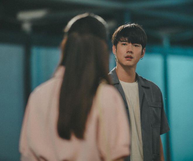 Từ ngày có xe, tôi khuyến khích vợ học lái xe để phòng lúc chồng đi nhậu say có cô ấy lái cho. (Ảnh minh họa)