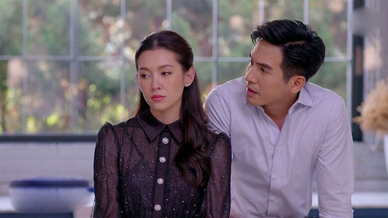 Anh lắp bắp hỏi tôi về đứa trẻ. (Ảnh minh họa)