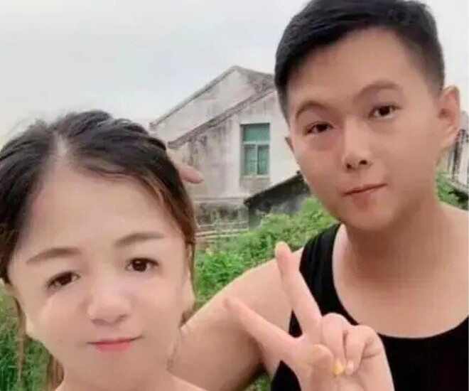 Người phụ nữ mặt chim ở Trung Quốc hạnh phúc bên chồng.