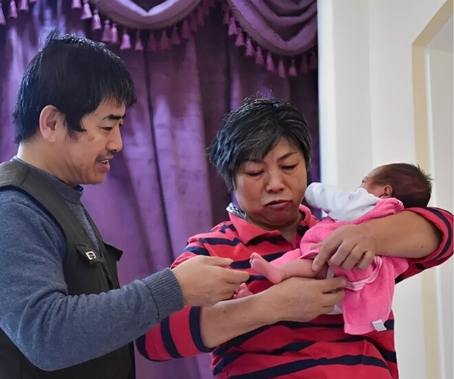 Người mẹ Trung Quốc hạ sinh em bé thuận lợi ở tuổi 60 sau 30 năm mất con - Ảnh minh hoạ.