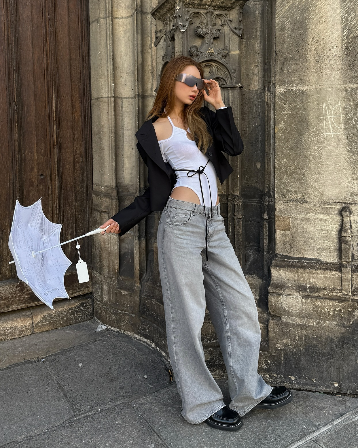 3 kiểu quần giúp amp;#34;hội nấm lùnamp;#34; hack dáng thần kỳ, diện lên cao hơn vài centimet - 1