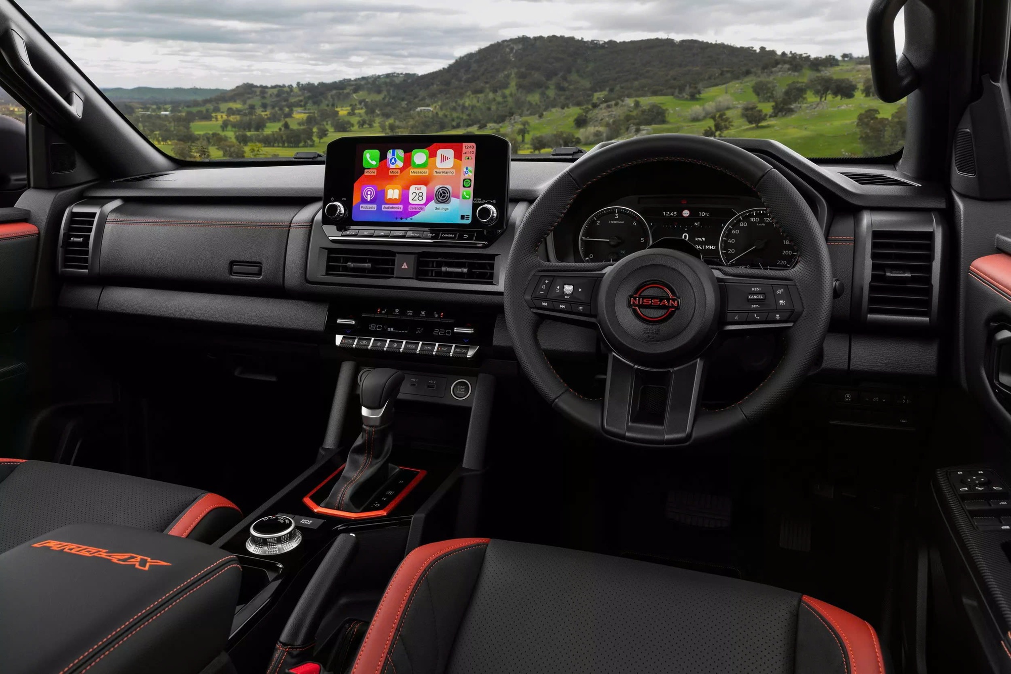 Gần như 'song sinh' nhưng Nissan Navara 2026 vẫn lái khác biệt với Mitsubishi Triton nhờ chi tiết này- Ảnh 5.