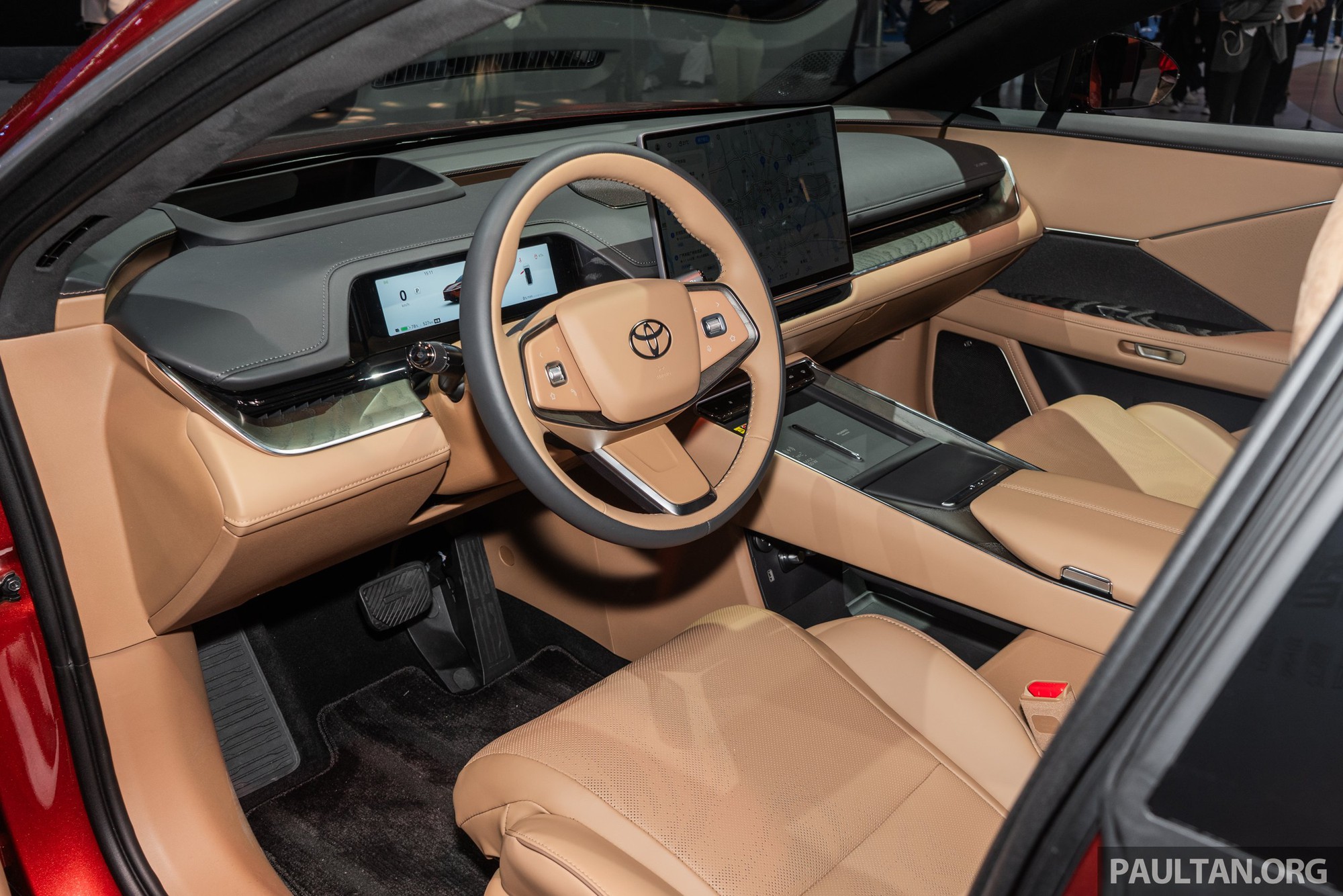 Toyota có sedan thuần điện cỡ lớn: Đầu giống Camry, đấu BMW i7 bằng động cơ 277 mã lực, chạy Hà Nội - Huế không cần sạc- Ảnh 8.