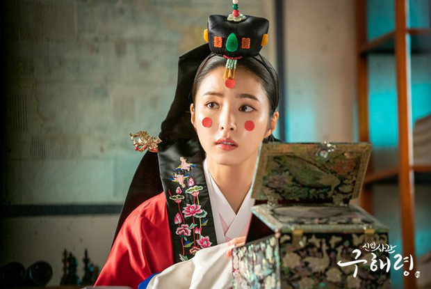 6 tân nương diễm lệ nhất phim cổ trang Hàn: Shin Hye Sun, Jang Nara như tiên tử có đọ lại huyền thoại cuối bảng? - Ảnh 9.