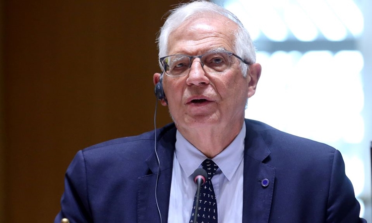 Josep Borrell, đại diện cấp cao về chính sách đối ngoại của Liên minh châu Âu (EU), trong cuộc họp ở Brussels, Bỉ, hôm 19/4. Ảnh: Reuters.