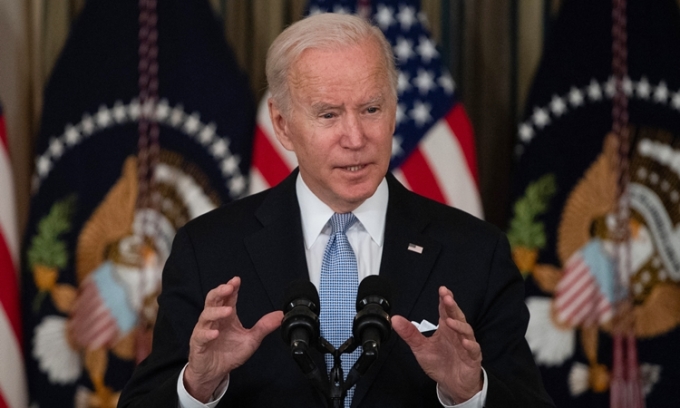 Tổng thống Mỹ Joe Biden phát biểu tại Nhà Trắng hôm 6/11. Ảnh: AFP.