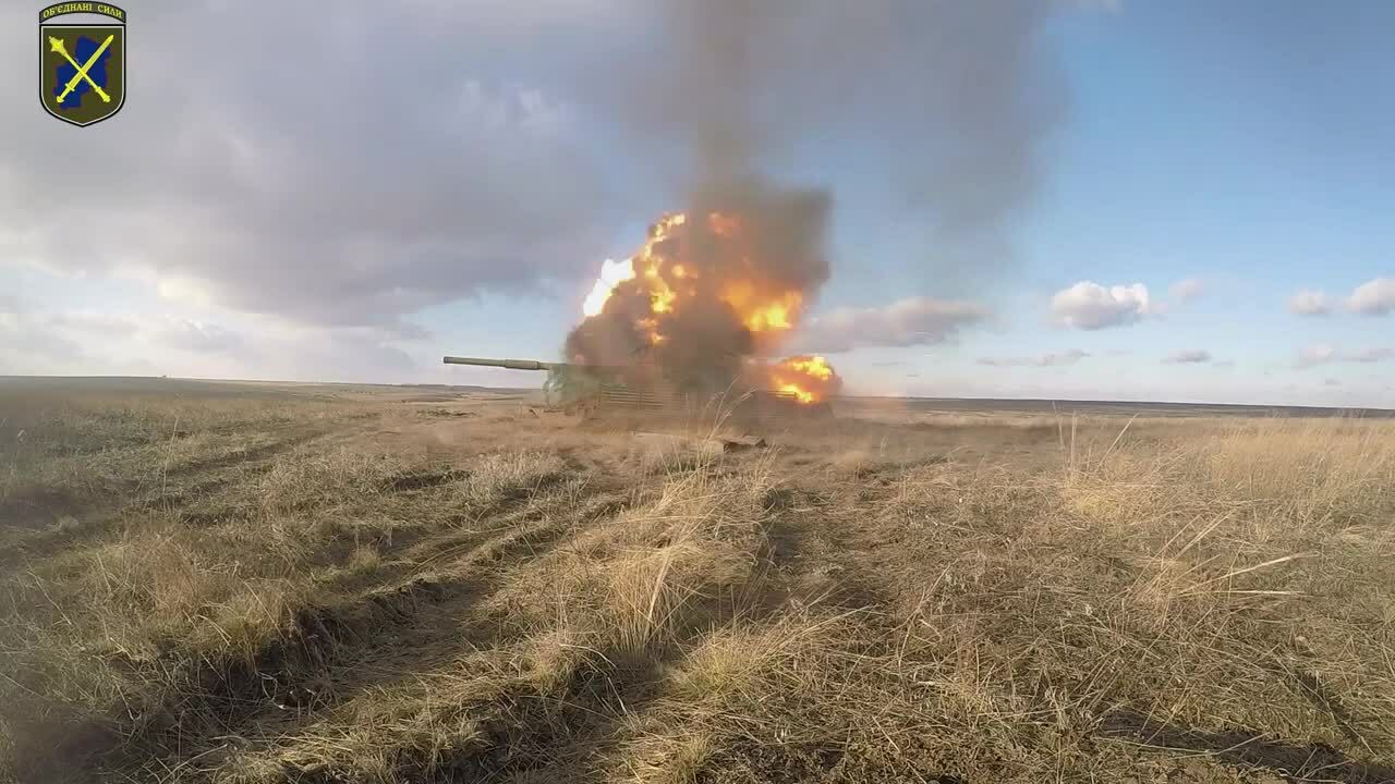 Ukraine diệt mục tiêu mô phỏng xe tăng Nga gần biên giới
