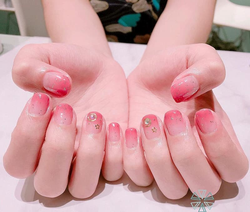 Tổng hợp những mẫu nail tết sang chảnh, thời thượng, giúp nàng rạng rỡ, thu hút mọi ánh nhìn - 8