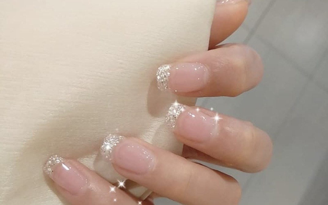 Tổng hợp những mẫu nail tết sang chảnh, thời thượng, giúp nàng rạng rỡ, thu hút mọi ánh nhìn - 9