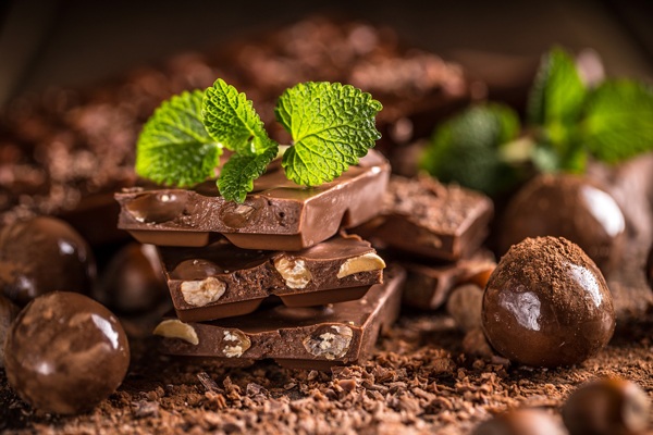 4 thực phẩm cấm kỵ ăn trong kỳ kinh nguyệt dễ gây ứ máu lại khiến cơ thể tăng thêm mấy cân - 2