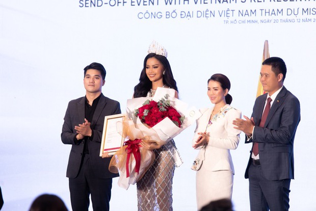 Ngọc Châu đọ sắc cùng dàn mỹ nhân, lần đầu trình diễn trang phục dân tộc thi Miss Universe - Ảnh 12.