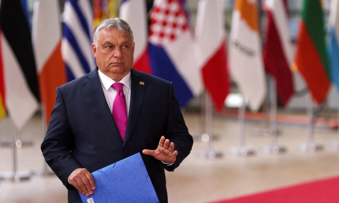 Thủ tướng Hungary Viktor Orban tại Brussels, Bỉ, hôm 30/5. Ảnh: Reuters