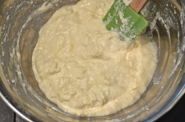 Cách làm món bánh mềm xốp cho người ăn kiêng chỉ trong 2 bước, không cần ủ bột - Ảnh 2.