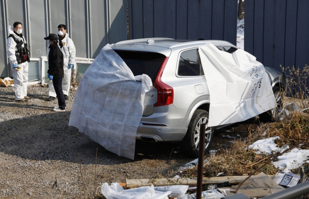 Cuộc đời Ảnh đế Lee Sun Kyun: Từ đỉnh vinh quang rơi xuống hố sâu tuyệt vọng, để rồi chọn lấy cái kết bi thảm - Ảnh 15.