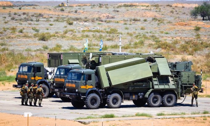 Tổ hợp Podlet-K1 hoàn chỉnh của Nga trong cuộc diễn tập năm 2018. Ảnh: BQP Nga