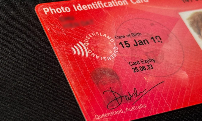 ID Card của một người ở Australia. Ảnh: Hiển Đạt