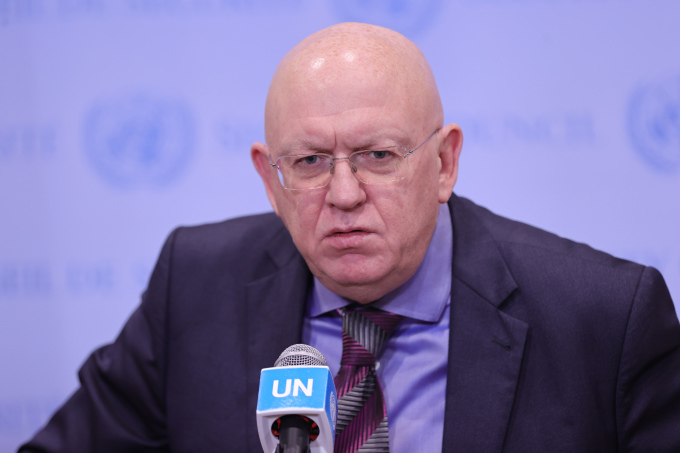 Đại sứ Nga tại LHQ Vassily Nebenzia ở New York, Mỹ, ngày 2/10. Ảnh: Reuters