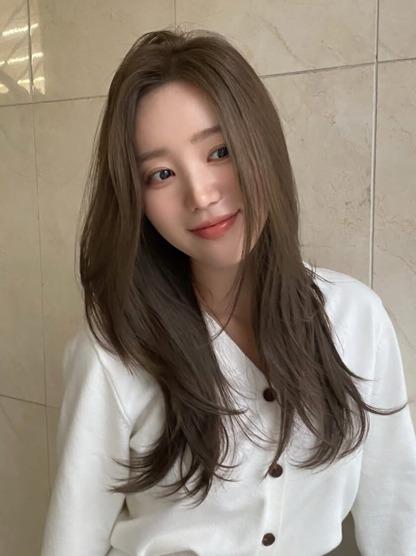 Nàng công sở muốn amp;#34;trẻ sangamp;#34; nên thử 4 kiểu layer này: Tôn mặt nhỏ gọn, che khuyết điểm cực khéo! - 8