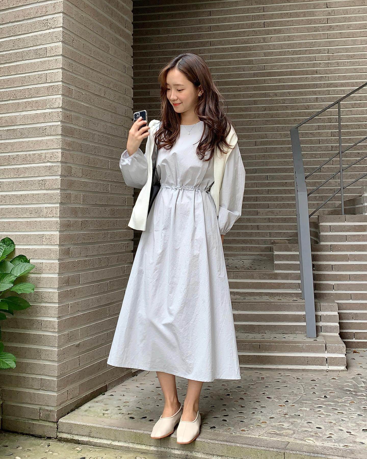 5 kiểu giày là amp;#34;chân áiamp;#34; cho mọi độ tuổi, mặc gì cũng sang mà vẫn thoải mái cả ngày - 4