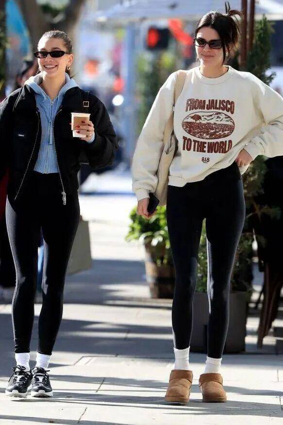 Những phụ nữ sành điệu trên khắp thế giới đều mang kiểu giày này mùa đông, chúng hợp với mọi thứ bạn có trong tủ đồ - 11