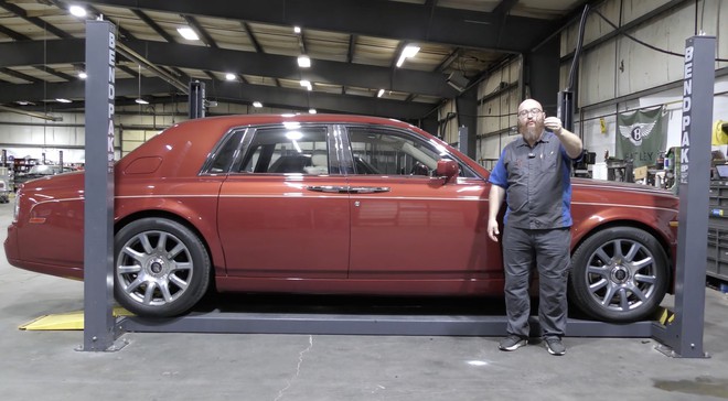 Chi phí ‘vô hình’ cực đắt đỏ khi sửa xe siêu sang: Tốn 53 triệu đồng tiền công thay một gioăng trị giá chỉ 80 nghìn đồng- Ảnh 5. Chi phí ‘vô hình’ cực đắt đỏ khi sửa xe siêu sang: Tốn 53 triệu đồng tiền công thay một gioăng trị giá chỉ 80 nghìn đồng- Ảnh 5.