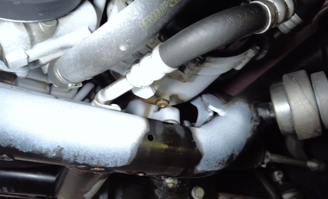 Chi phí ‘vô hình’ cực đắt đỏ khi sửa xe siêu sang: Tốn 53 triệu đồng tiền công thay một gioăng trị giá chỉ 80 nghìn đồng- Ảnh 7. Chi phí ‘vô hình’ cực đắt đỏ khi sửa xe siêu sang: Tốn 53 triệu đồng tiền công thay một gioăng trị giá chỉ 80 nghìn đồng- Ảnh 7.