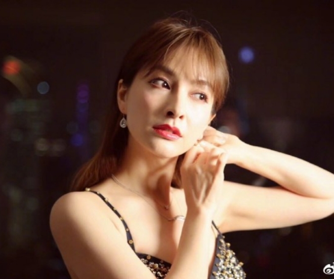 Ngô Hân là nữ MC xinh đẹp giỏi giang nhưng… bừa bộn.