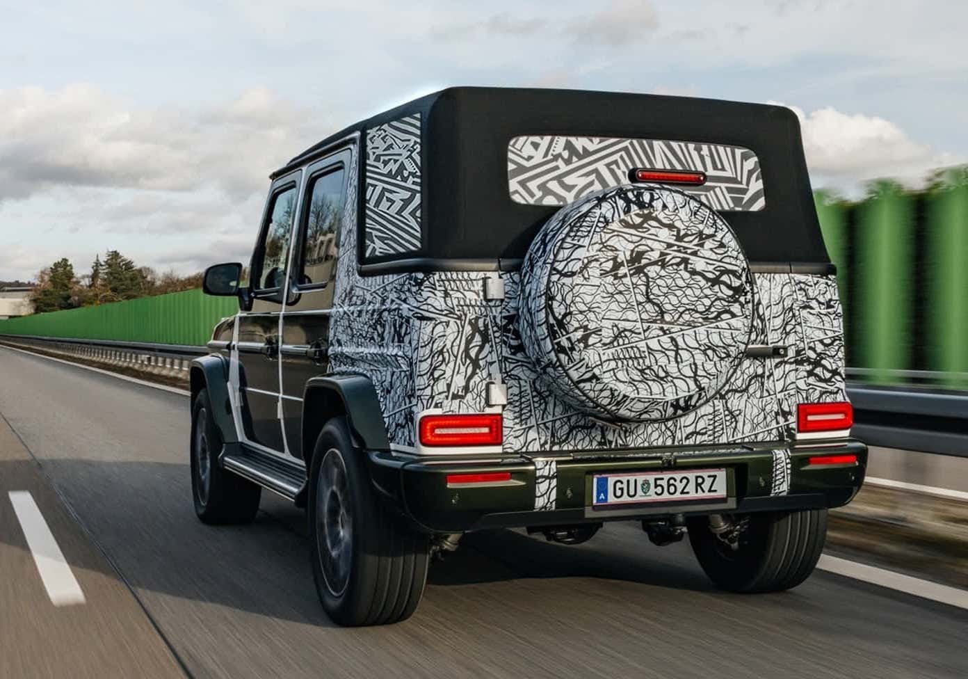 Mercedes-Benz G-Class mui trần sắp trở lại: Vẫn giữ thiết kế vuông vức, có thể không phải thuần điện, dễ thành hàng độc khi về Việt Nam- Ảnh 4.