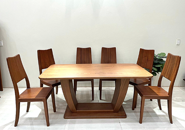 Việc đặt bàn ăn ở các phương vị thích hợp với mệnh của gia chủ sẽ mang lại tài vận, sức khỏe cho mọi người trong nhà.