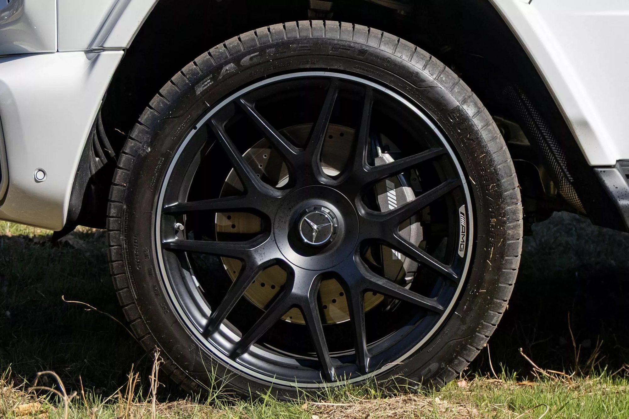 Nhiều người mua G 63 ‘đập hộp’ bán lỗ nhưng chủ xe này thì không: Đi cả tháng bán vẫn lãi được chiếc Camry, bí kíp ở một thói quen của nhà giàu- Ảnh 9. Nhiều người mua G 63 ‘đập hộp’ bán lỗ nhưng chủ xe này thì không: Đi cả tháng bán vẫn lãi được chiếc Camry, bí kíp ở một thói quen của nhà giàu- Ảnh 9.