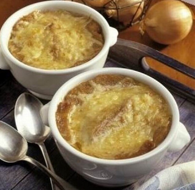 Món súp hành tây không quá cầu kỳ nhưng lại có tác dụng phòng bệnh hiệu quả. Ảnh minh họa.