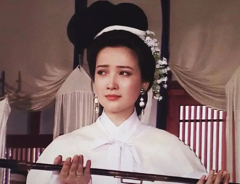 Nét đẹp tao nhã của Mỹ nhân màn ảnh một thời. 